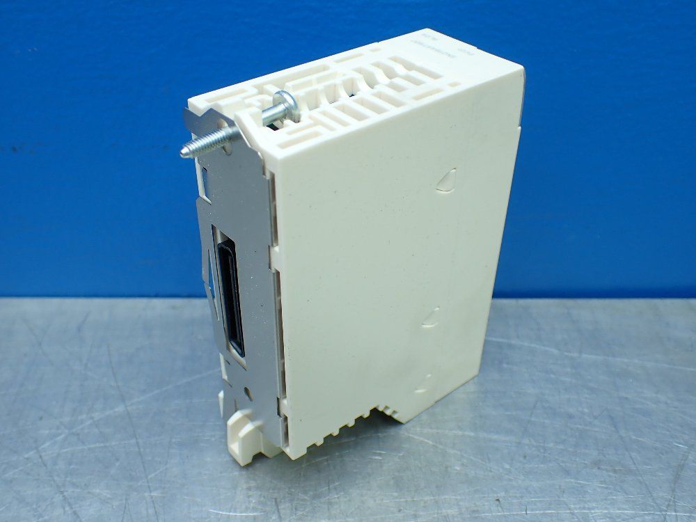 Schneider Electric Backplane Extender Module - Bmxxbe1000