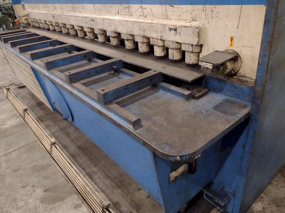 Atlantic 1989 Atlantic Hydraulic Power Squaring Shear