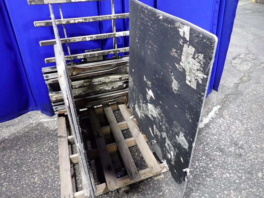 Cascade Carton Clamp