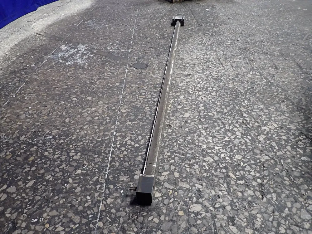  Linear Actuator