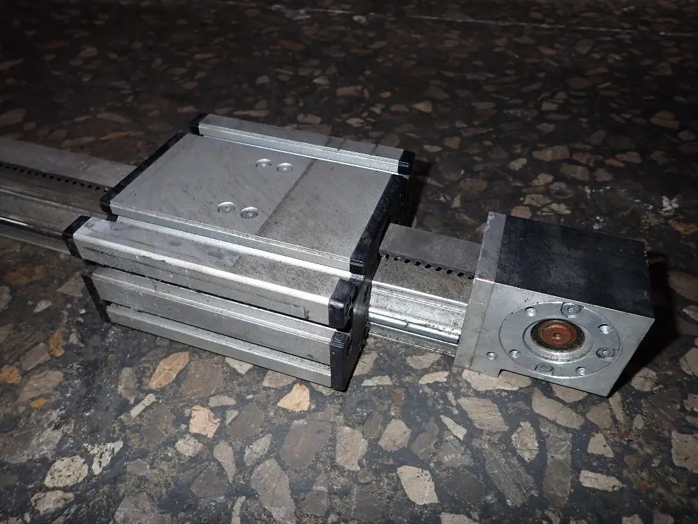  Linear Actuator