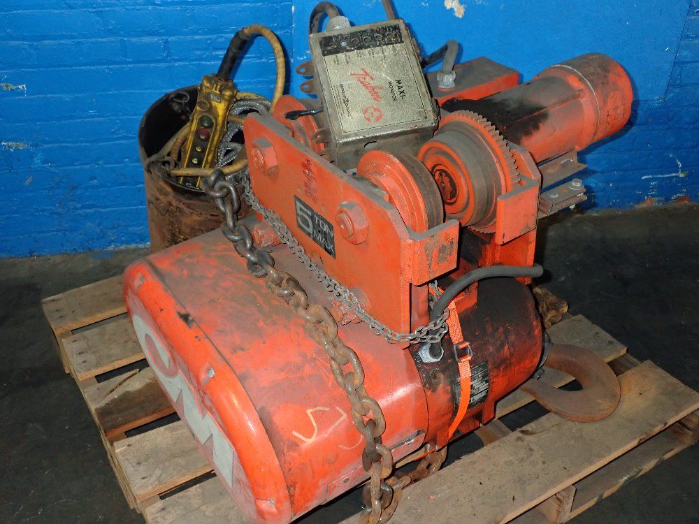 ELECTRIC HOIST