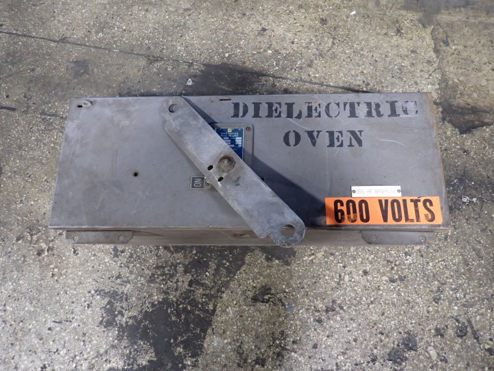 Square D 400 Amps/ 600 Vac Bus Plug - Sd-3640