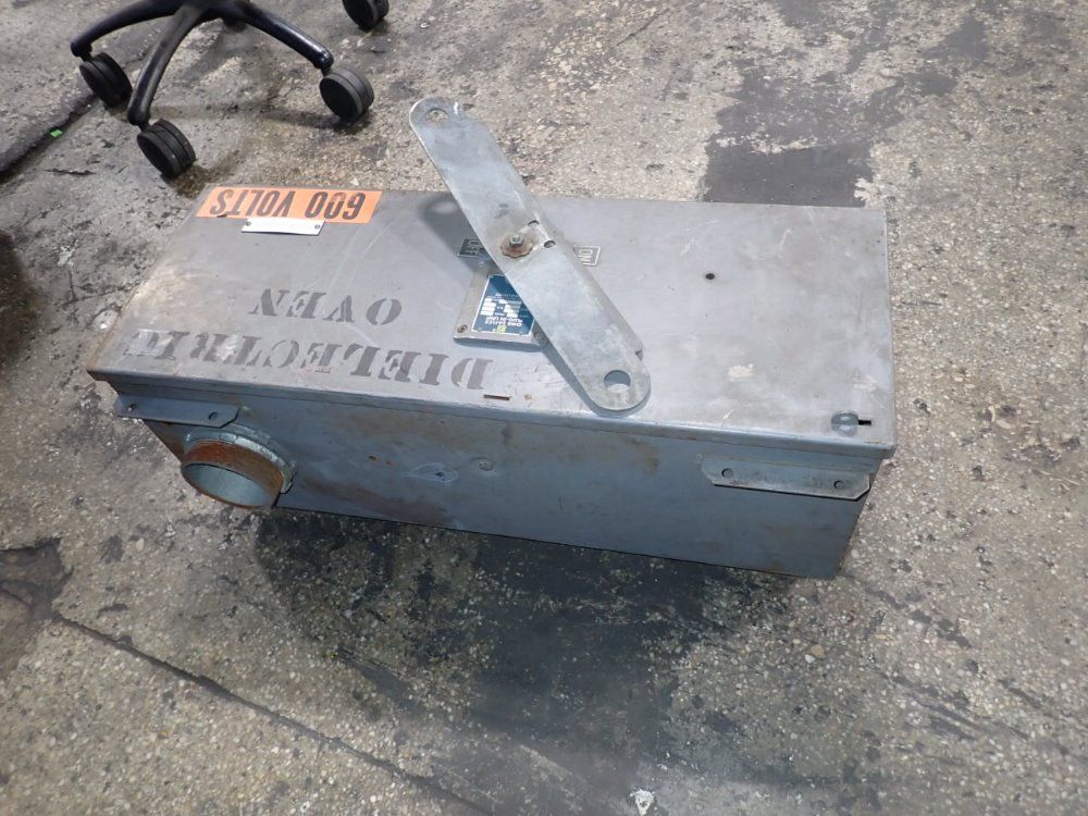 Square D 400 Amps/ 600 Vac Bus Plug - Sd-3640