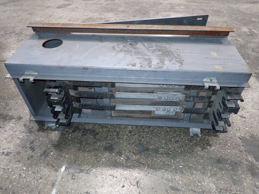 Square D 400 Amps/ 600 Vac Bus Plug - Sd-3640