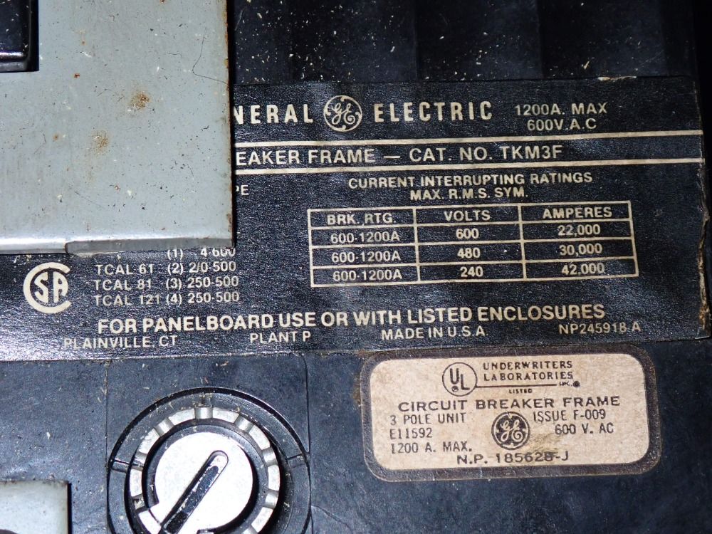 General Electric 1000 Amp Circuit Breaker - Tkm3f