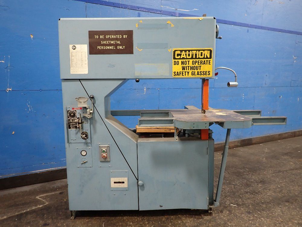 Grob 36 1/2" 1981 Grob 4v-36 Vertical Band Saw - 4v-36