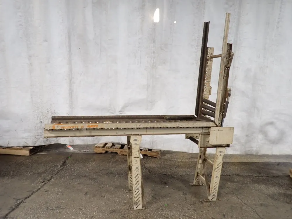ROLLER CONVEYOR