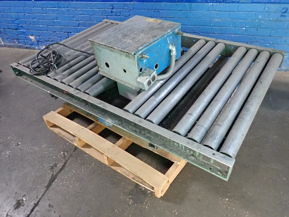 LIFT TABLE