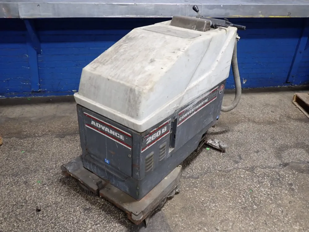 FLOOR SCRUBBER