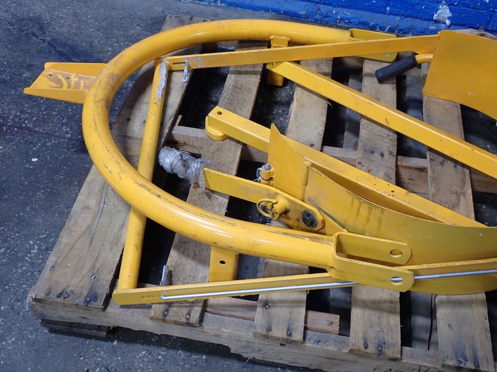 Wesco 800 Lbs Drum Lift