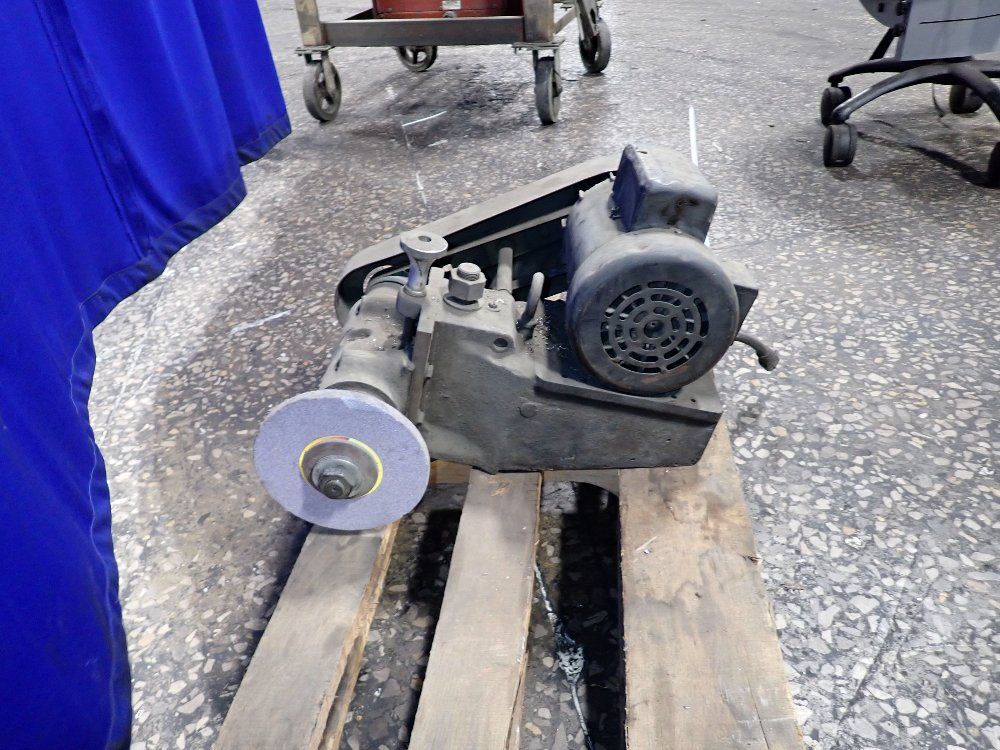 Dumore 1 Hp Tool Post Grinder - 12-010