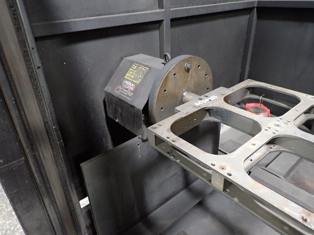 Fanuclincoln Electric 2007 Fanuclincoln Electric Arc Mate 100ibe Robot Welding Cell