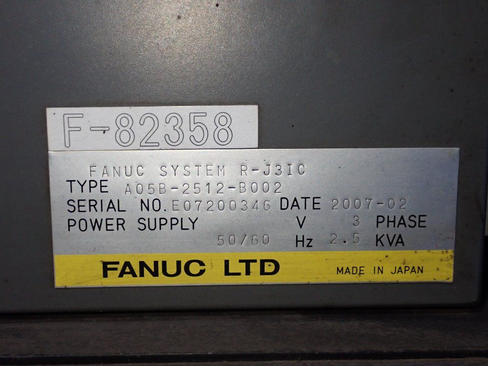 Fanuclincoln Electric 2007 Fanuclincoln Electric Arc Mate 100ibe Robot Welding Cell