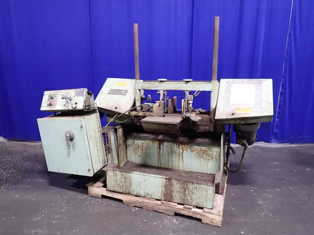 HORIZONTAL BAND SAW