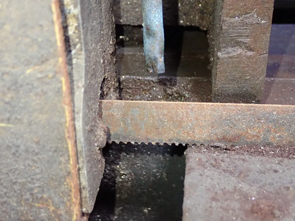 W/f. Wells 9" X 20" Horizontal Band Saw - W-9