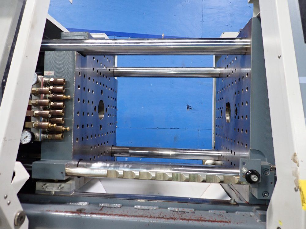 Battenfeld Injection Molder