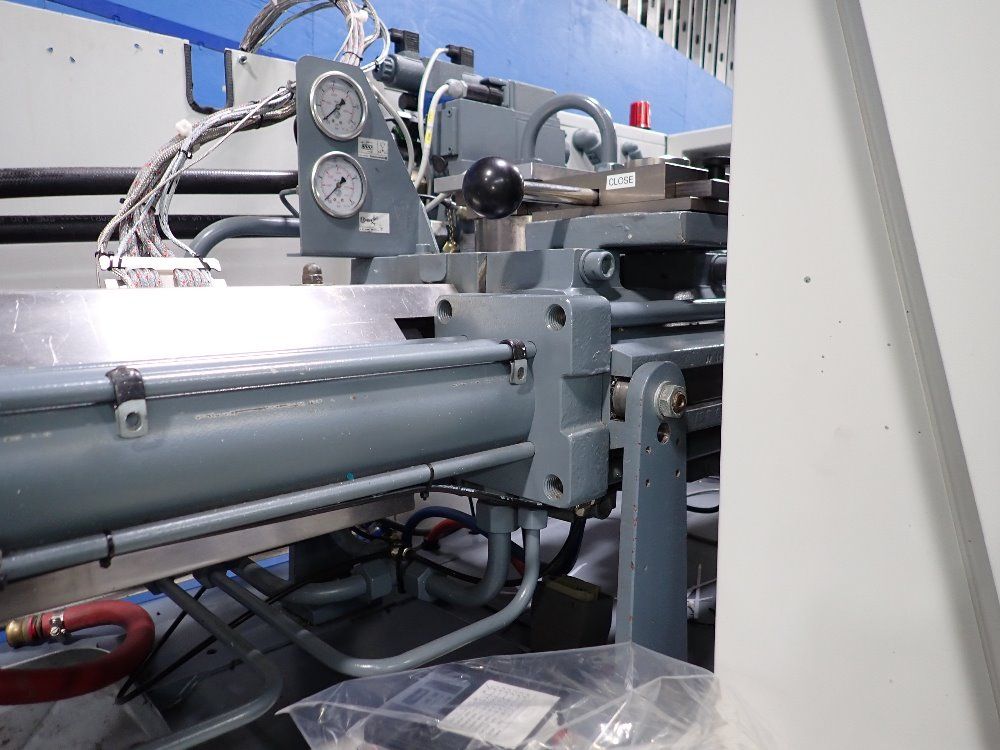 Battenfeld Injection Molder