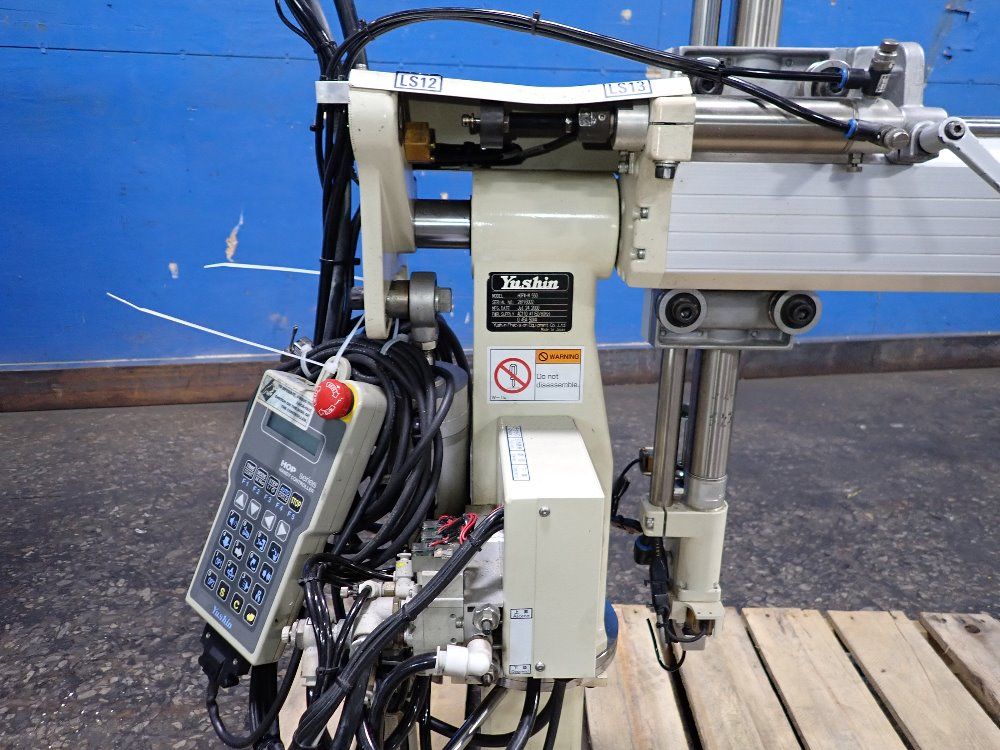 Battenfeld Injection Molder