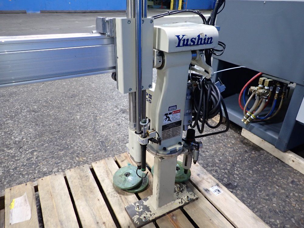 Battenfeld Injection Molder