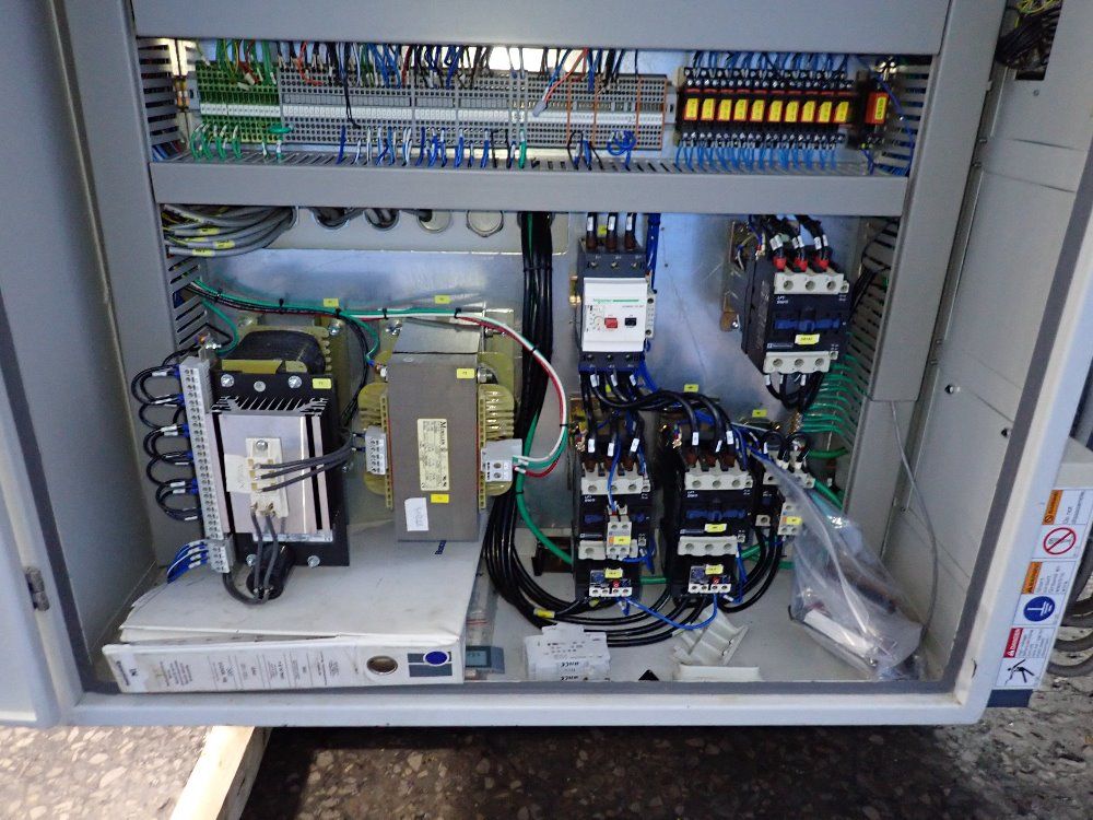 Battenfeld Injection Molder