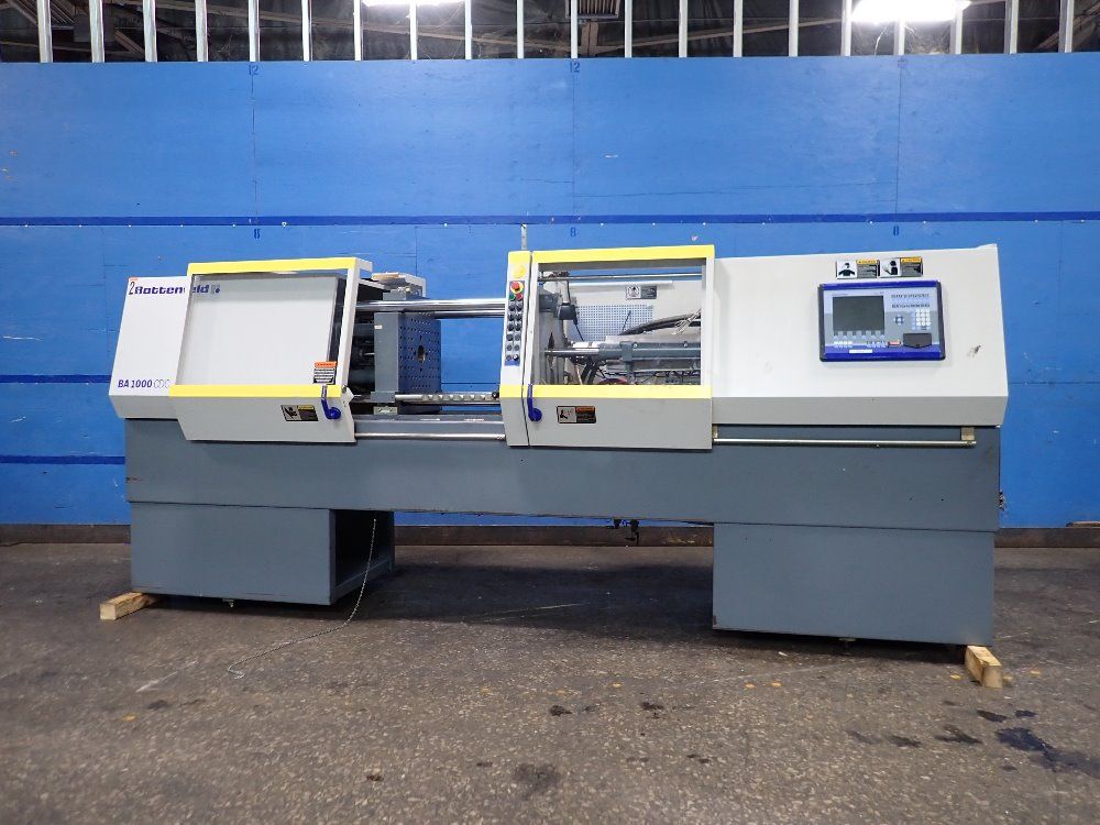 Battenfeld Injection Molder