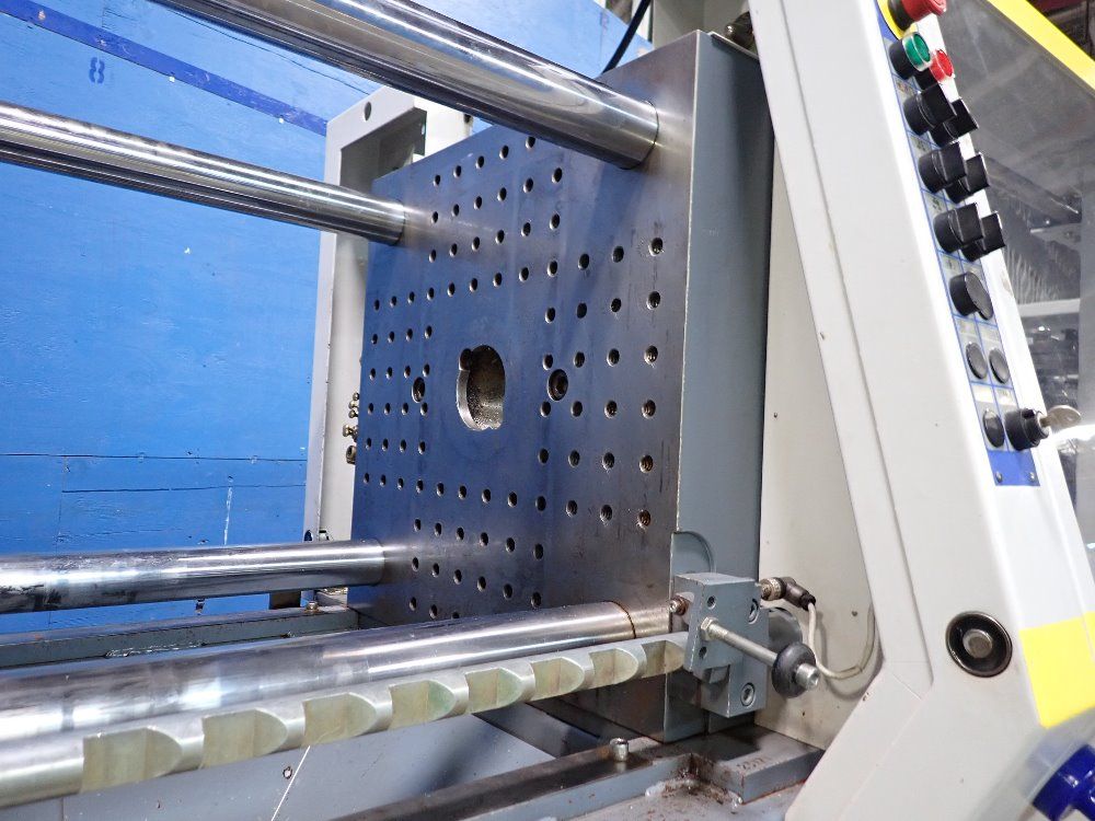 Battenfeld Injection Molder