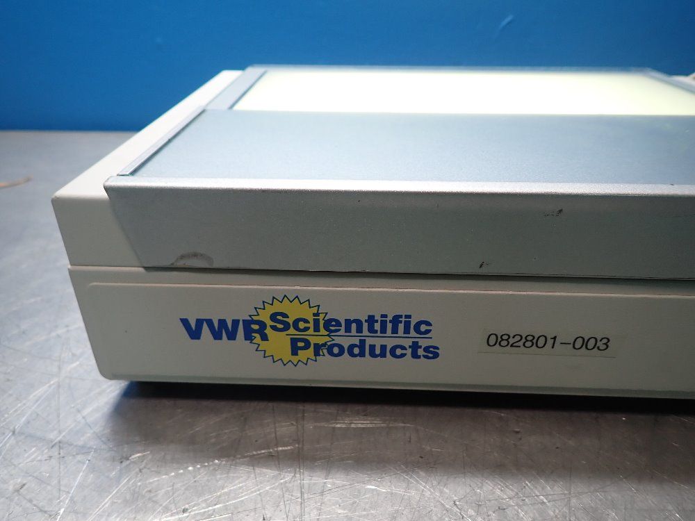 Vwr Scientific Products 115v, 60hz, 0.375 Amps Transilluminator (powers On) - Vmr Tw-26