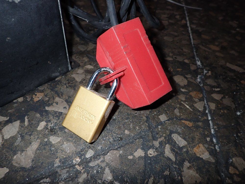 Conair Vacuum Pump Selector Power Supply - Selectronic 5