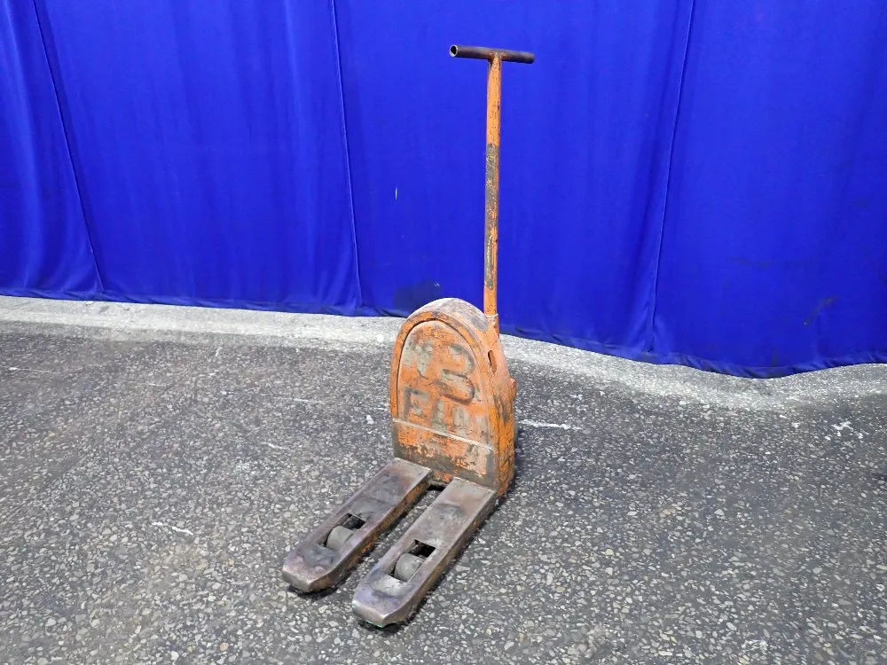 PALLET JACK