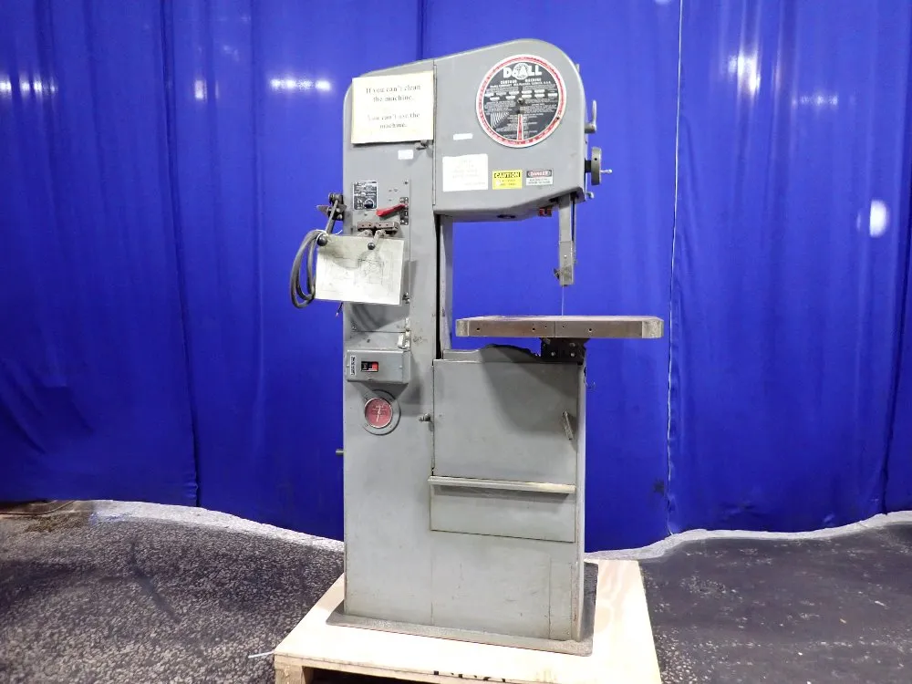VERTICAL BAND SAW