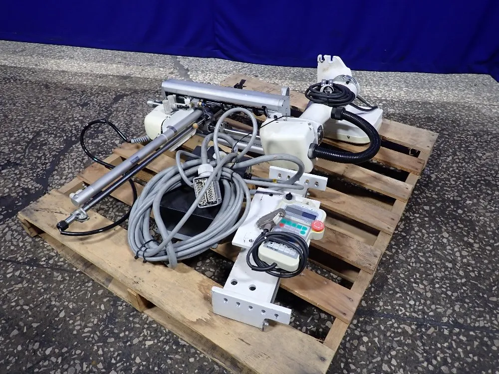 2012 STAR XQ-600V PICK & PLACE ROBOT