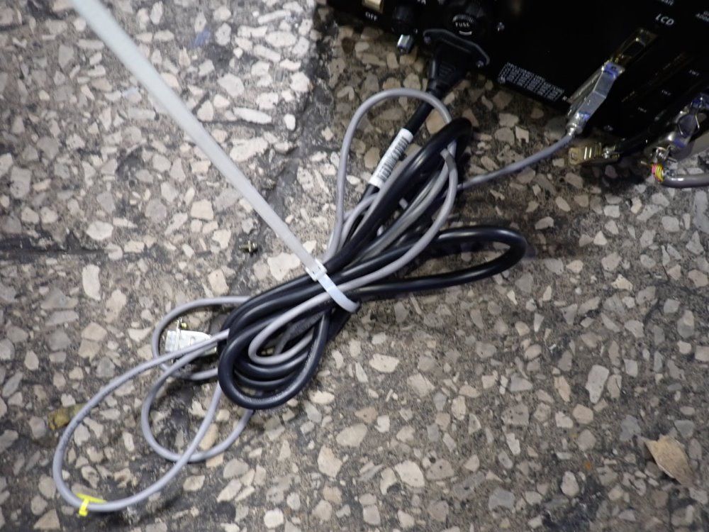 Shimadzu Corporation 1993 Shimadzu Corporation Hsv-20 Hardness Tester - Hsv-20