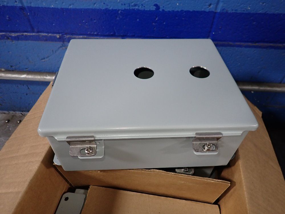 Nvent Aprox. 9 1/2" X 7 1/2" X 4" Electrical Enclosures - A1008chnf