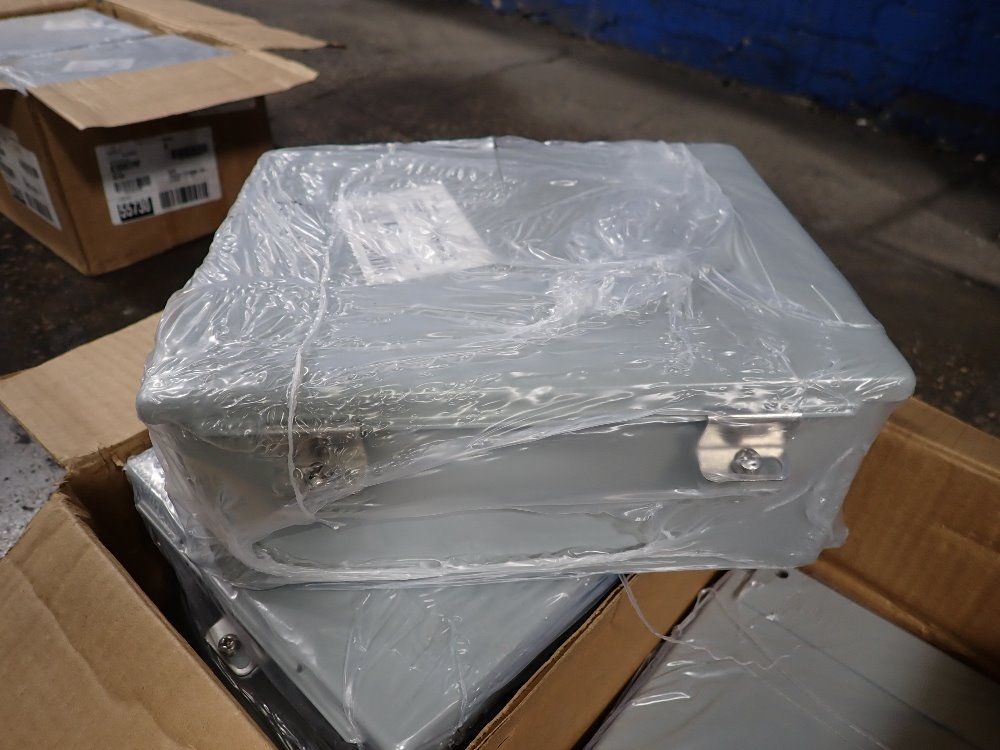 Nvent Aprox. 5 1/2" X 7 1/2" X 3" Electrical Enclosures - A1008chnf