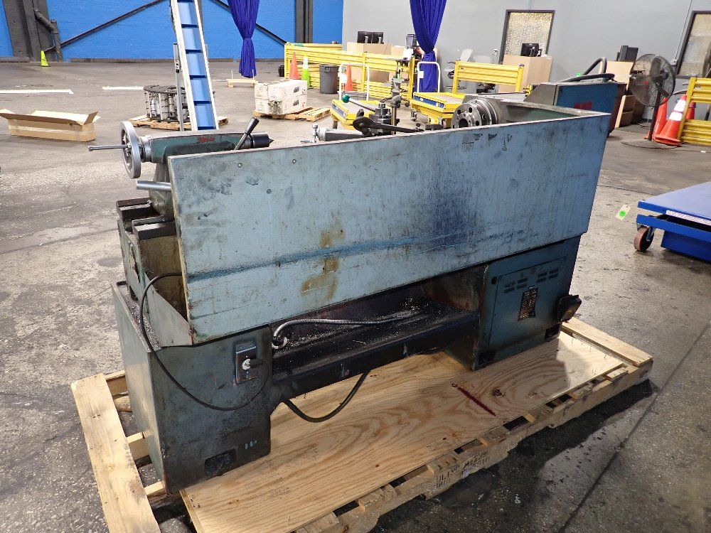 Victor Victor 1640 Lathe 