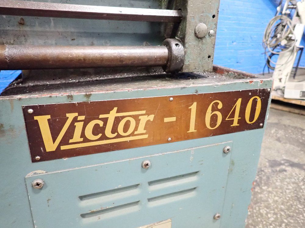 Victor Victor 1640 Lathe 