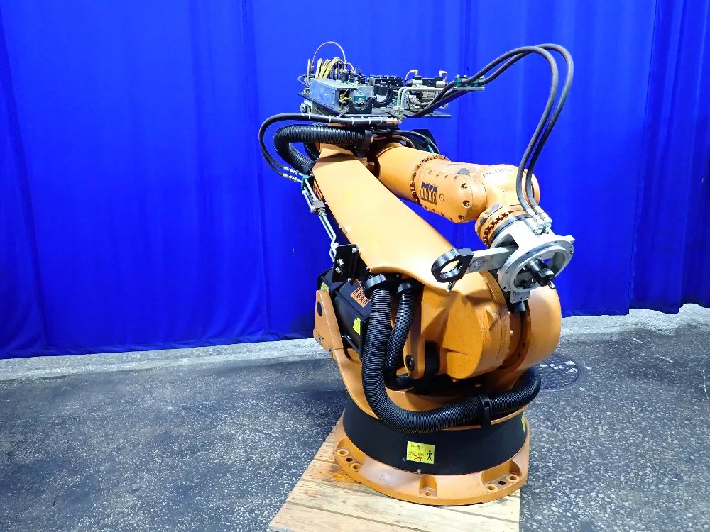 2004 KR150 KUKA ROBOT