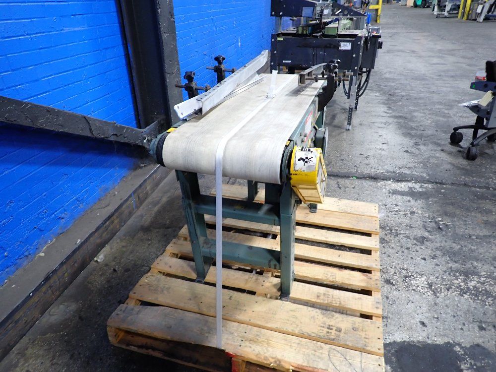 Hytrol 14" Belt Electric Belt Conveyor