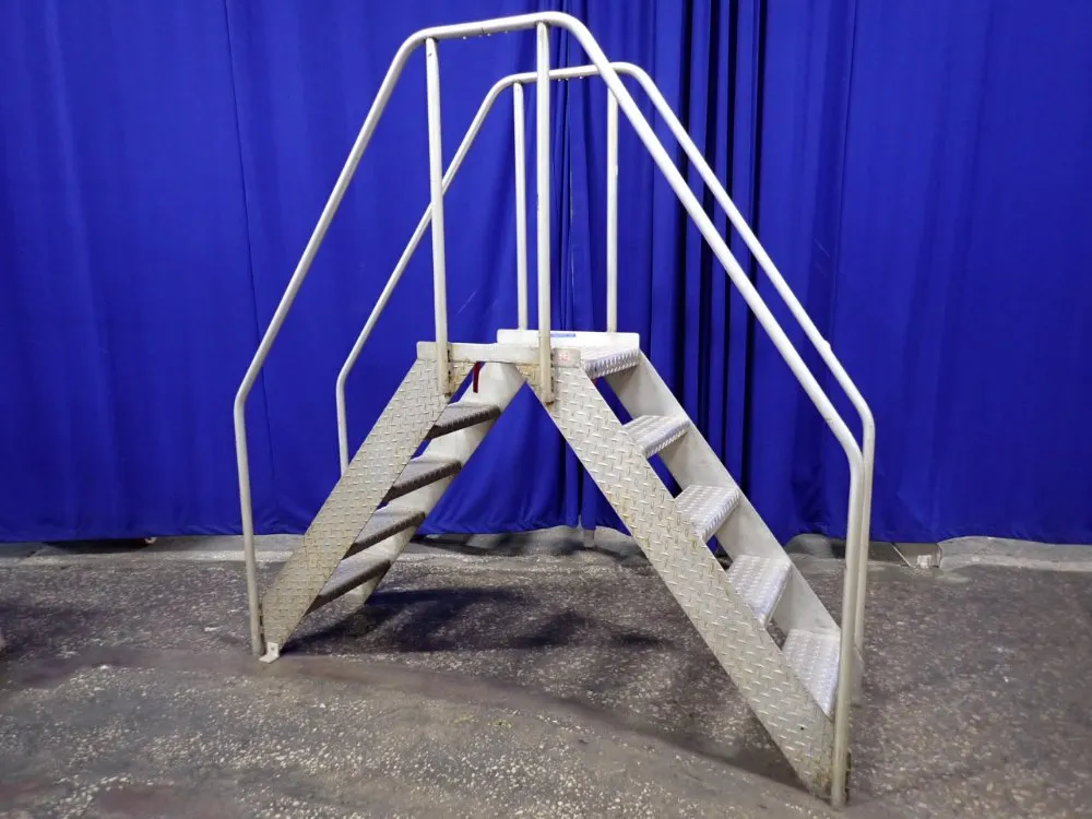 CROSSWAY STAIRS