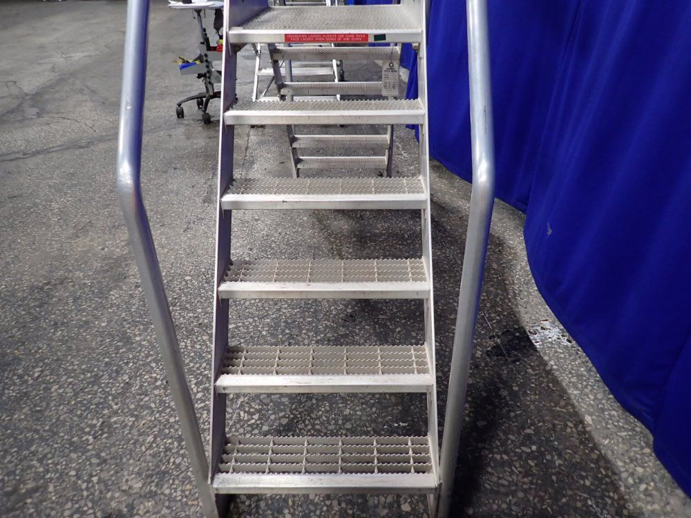 6 Steps Crossway Stairs