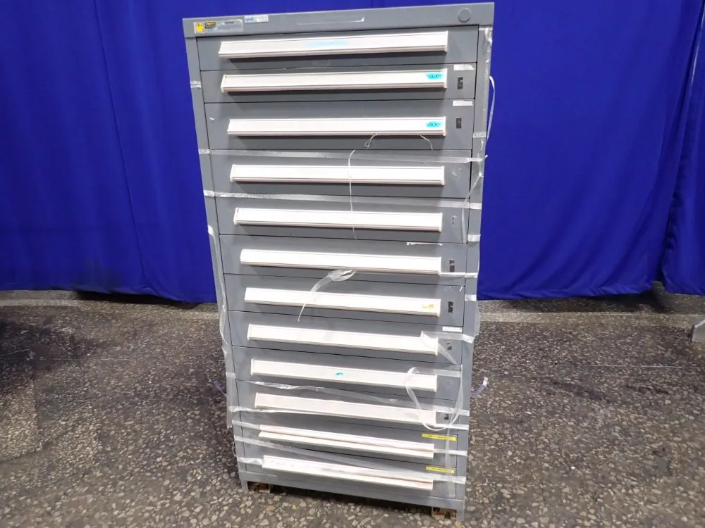 TOOL CABINET