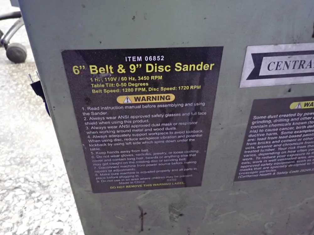 Central Machinery 6"x9" Belt & Disc Sander - T6852