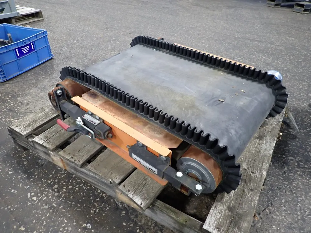 Emi 20 1/2" X 33" Belt Conveyor - 3e203 546 24