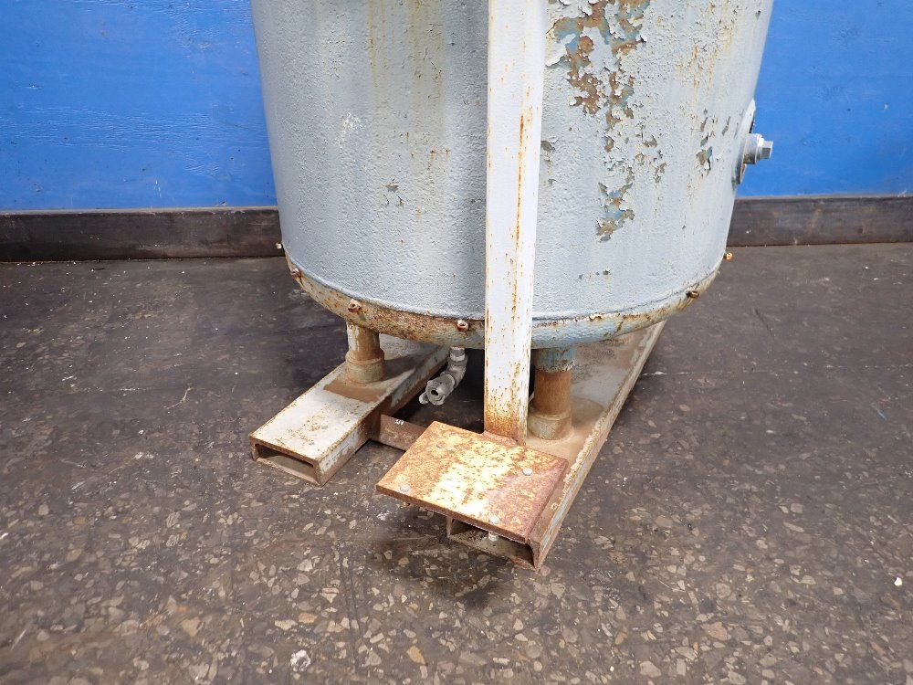 Roben Aprox. 130 Gallon Monomer Tank