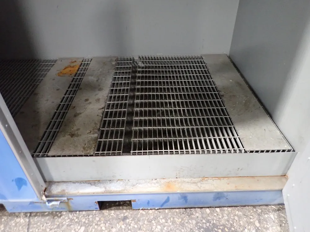 Lewco 300°f Oven - Ns-sc2ts
