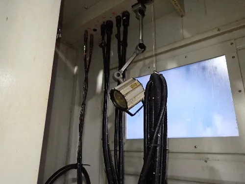 Hardinge/bridgeport 23 1/2" X 39 1/4" Cnc 5 Axis Vmc - Xr 760