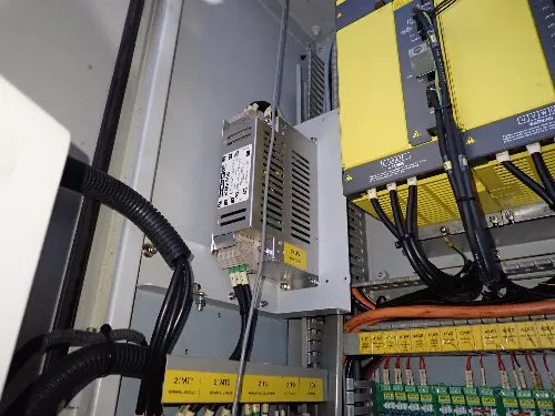 Hardinge/bridgeport 23 1/2" X 39 1/4" Cnc 5 Axis Vmc - Xr 760