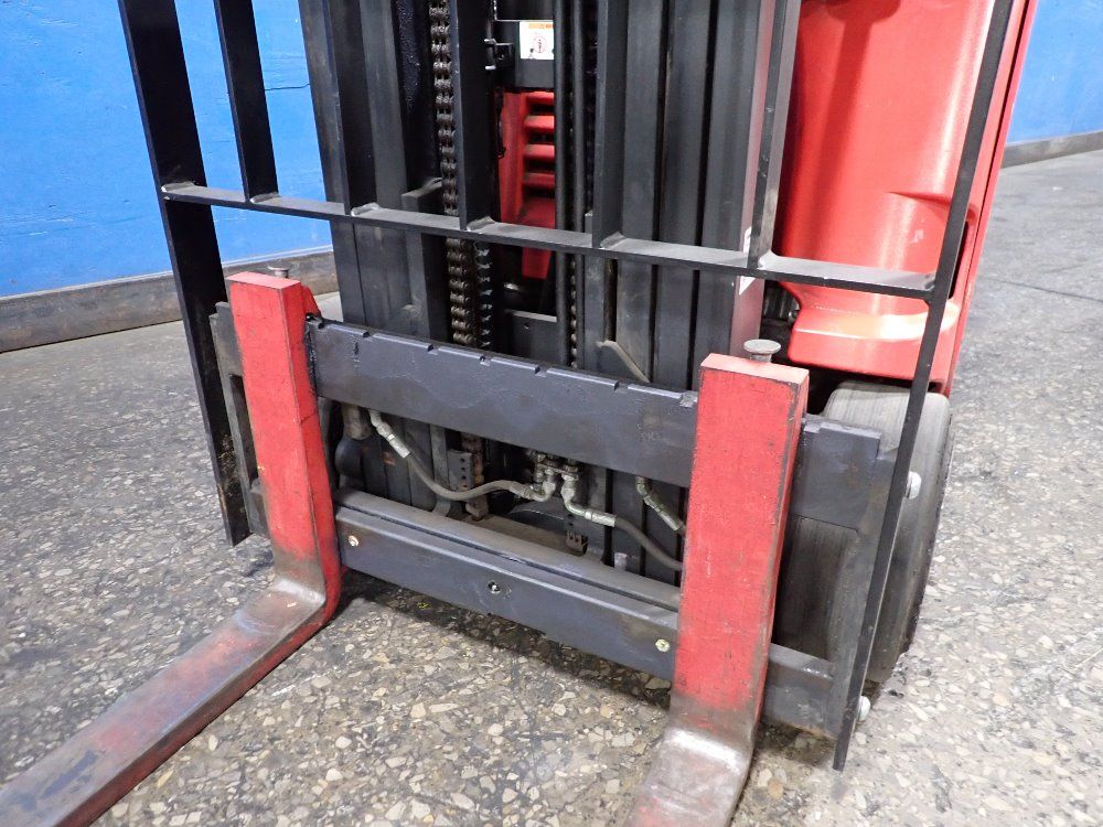 Raymond 3000 Lbs Standup Forklift - 425-c30tt