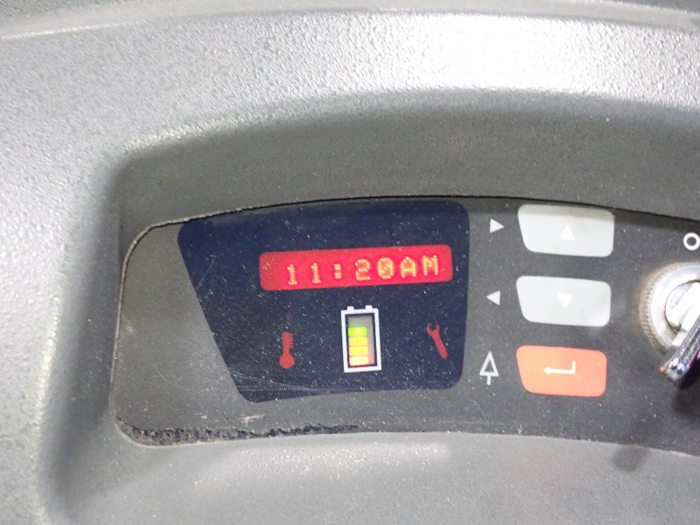 Raymond 3000 Lbs Standup Forklift - 425-c30tt